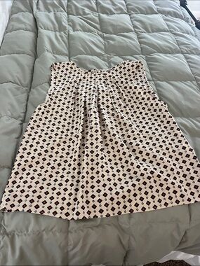 VM Cream A-Line Skirt with Black Diamond Print